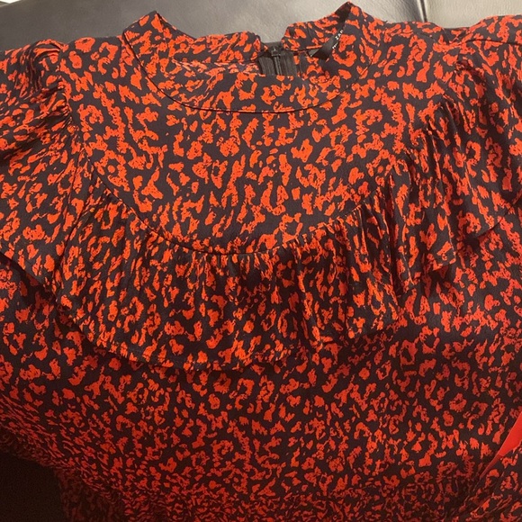 ZARA WOMAN
PREMIUM DENIM COLLECTION ANIMAL PRT RUFFLED RED & BLK MINI DRESS, M - Picture 6 of 10